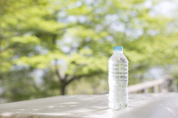 Air Botol Terpapar Sinar Apakah Berbahaya? || Produsen Kaki Palsu