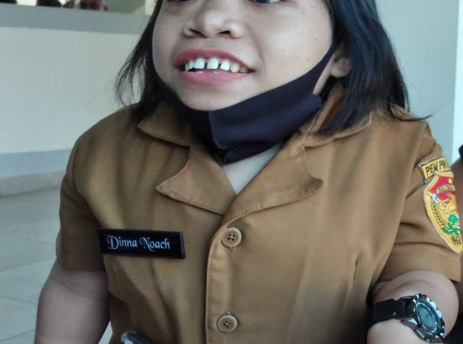 Dina Noach Gadis Disabilitas jadi Staf Khusus Gubernur NTT