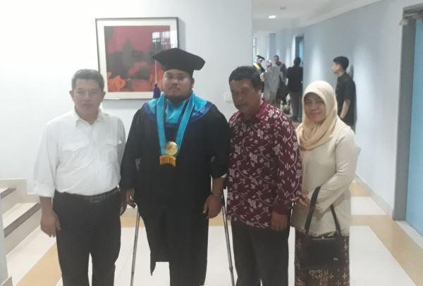 Faris Fadhli Dengan Satu Kaki Tak Halangi Mengukir Prestasi