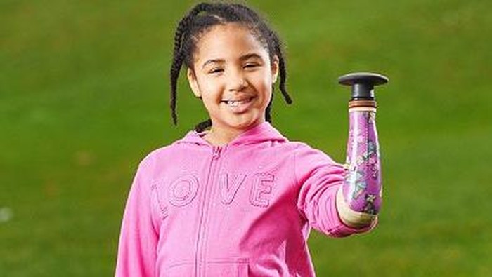 Terlahir Tanpa Tangan Tak Membuat Taliya Patah Semangat