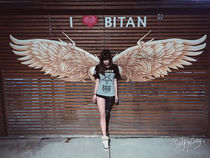 Yin Gadis Berkaki Satu, Wakili Kompetisi Tari Internasional