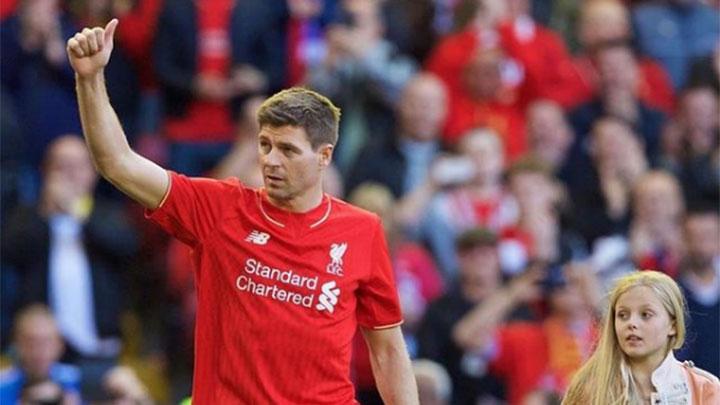 Steven Gerrard, Pesepakbola Hebat yang Terlahir dengan Kaki PEKUK