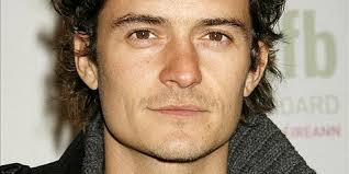 Orlando Bloom adalah artis yang mengidap disleksia