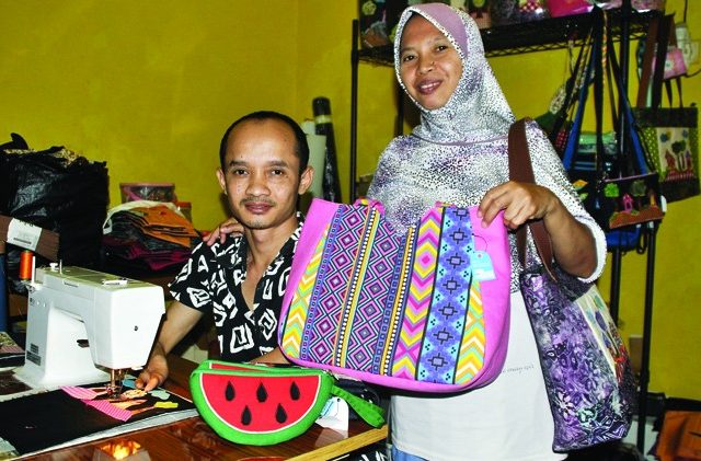 Pasangan Disabilitas Tak Pantang Menyerah Merintis Usaha