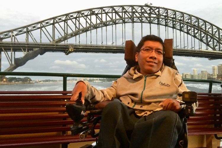 Difabel Asal Indonesia yang Menempuh S-3 di Australia