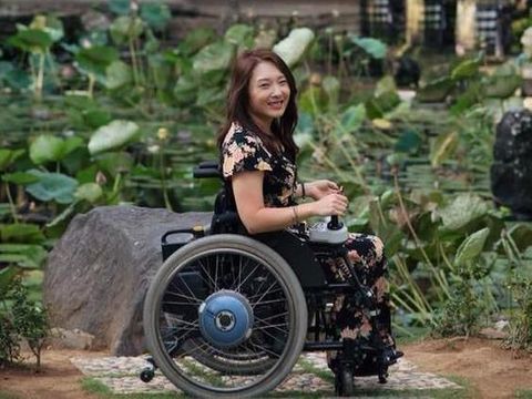 Wanita Difabel Sudah Traveling ke 30 Negara