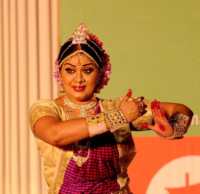 Sudha Chandran, Penari dengan Kaki Prostetis