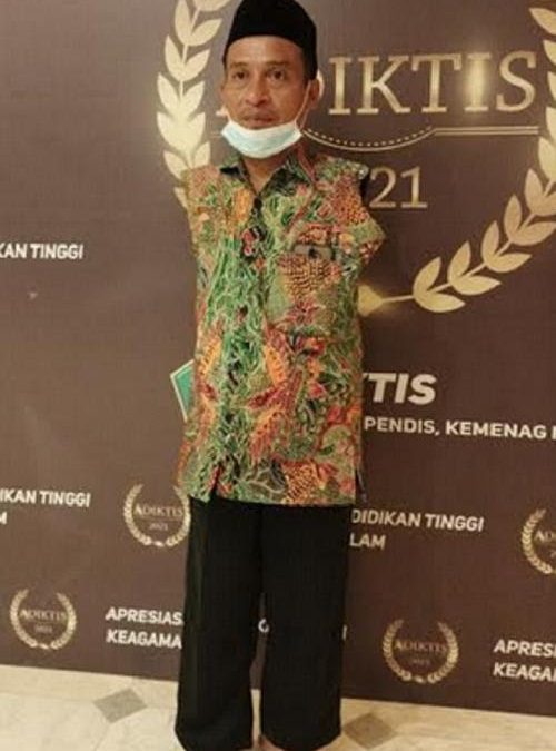 Untung, Guru Difabel Peraih Penghargaan ADIKTIS 2021