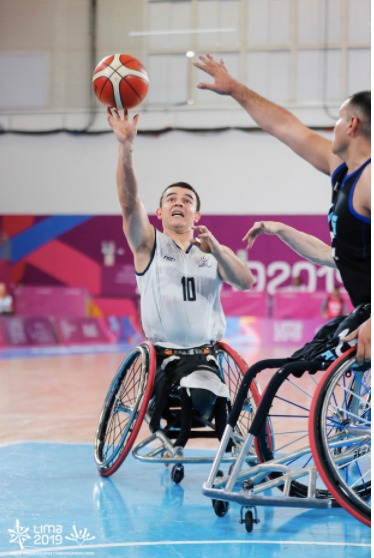 Jose Leep Pebasket dengan Kursi Roda