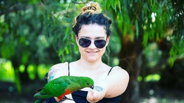 Danielle Bailey, Difabel yang Tak Putus Asa Menjadi Perias Wajah