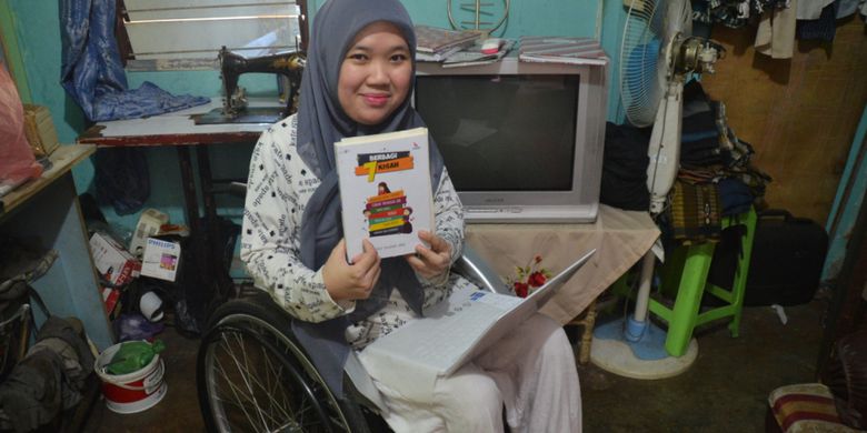 Difabel yang pandai Menulis Ini Memberikan Kejutan untuk Pak Ganjar