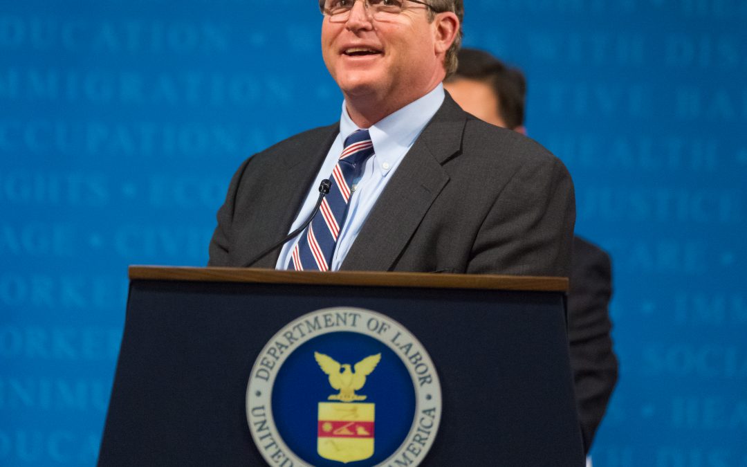 Edward Moore Kennedy. Jr, Politikus Tanpa Kaki