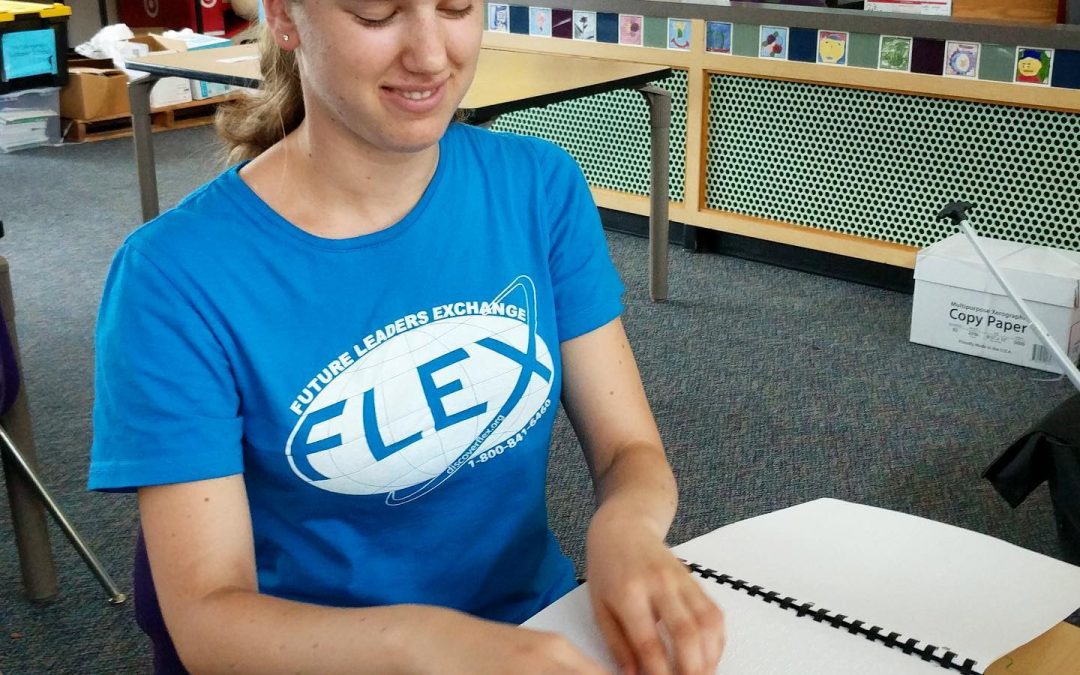 Elisabeth Egel, Tunanetra Peduli Sosial