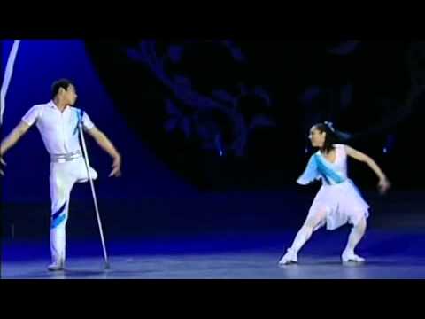 Mali dan Zhai Xiao Wei Penari Ballet Tanpa Kaki dan Tangan dari China