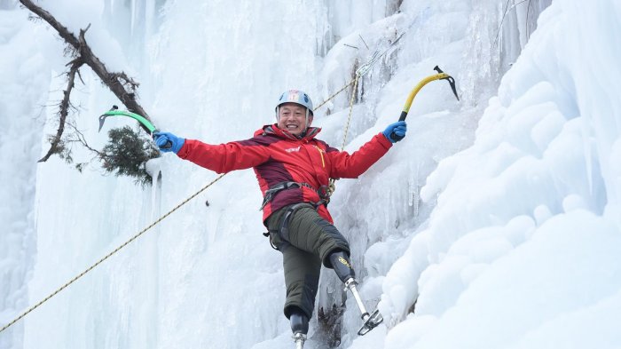 Kedua Kakinya Diamputasi, Pria Ini Berhasil Taklukkan Mount Everest