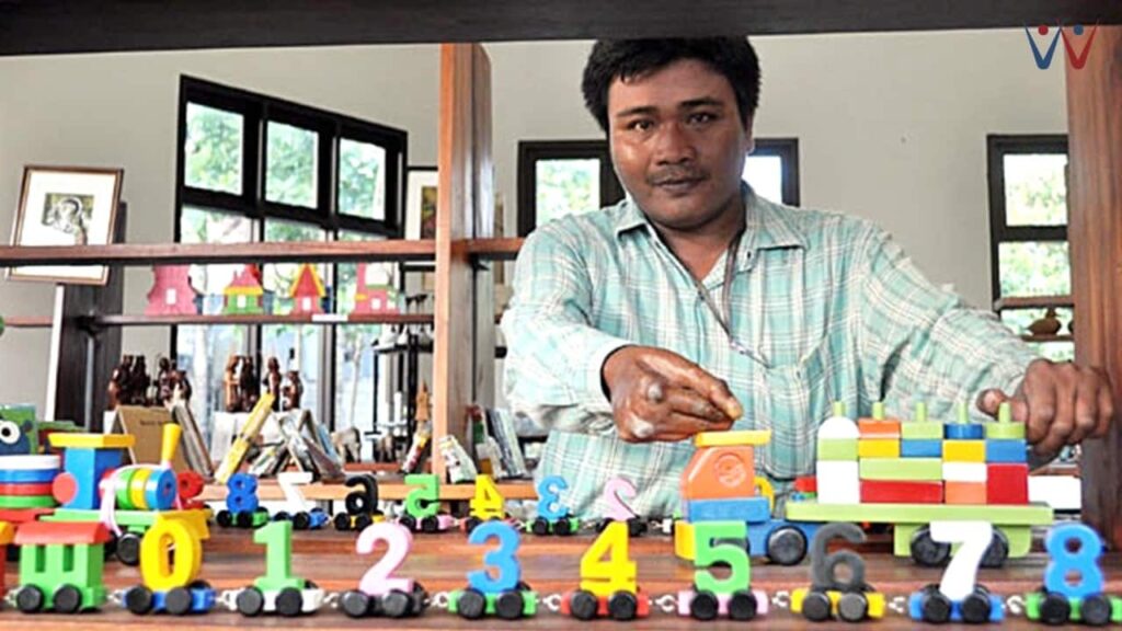 Tarjono, Difabel Kreatif yang Berhasil Mendirikan Usaha CV