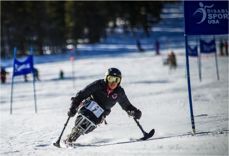 Sarah Holm, atlet ski difabel dengan segudang prestasi