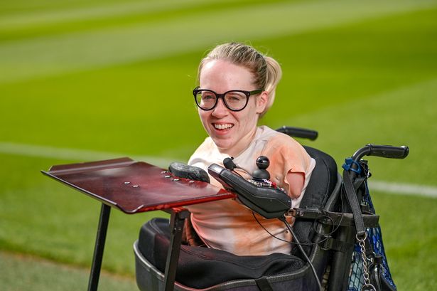 Joanne O’Riordan, Aktivis dan Penulis Tanpa Lengan dan Kaki yang Sukses