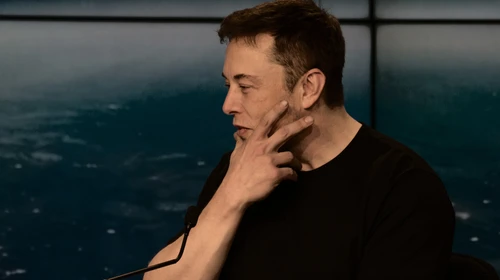 Cemooh Karyawan Difabel di Twitter, Elon Musk Minta Maaf