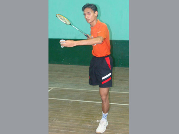 Girish Sharma Kehilangan satu kaki saat dia berusia 2 tahun.