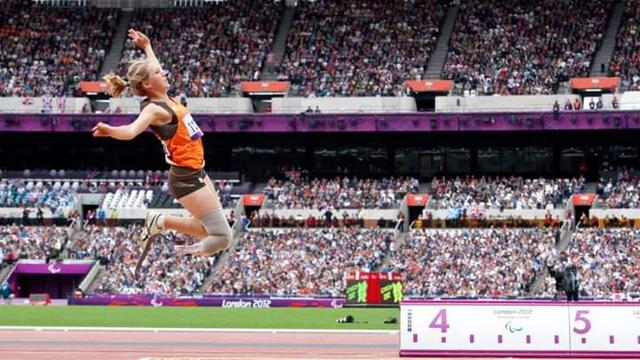 Iris Pruysen Atlet Lompat Jauh