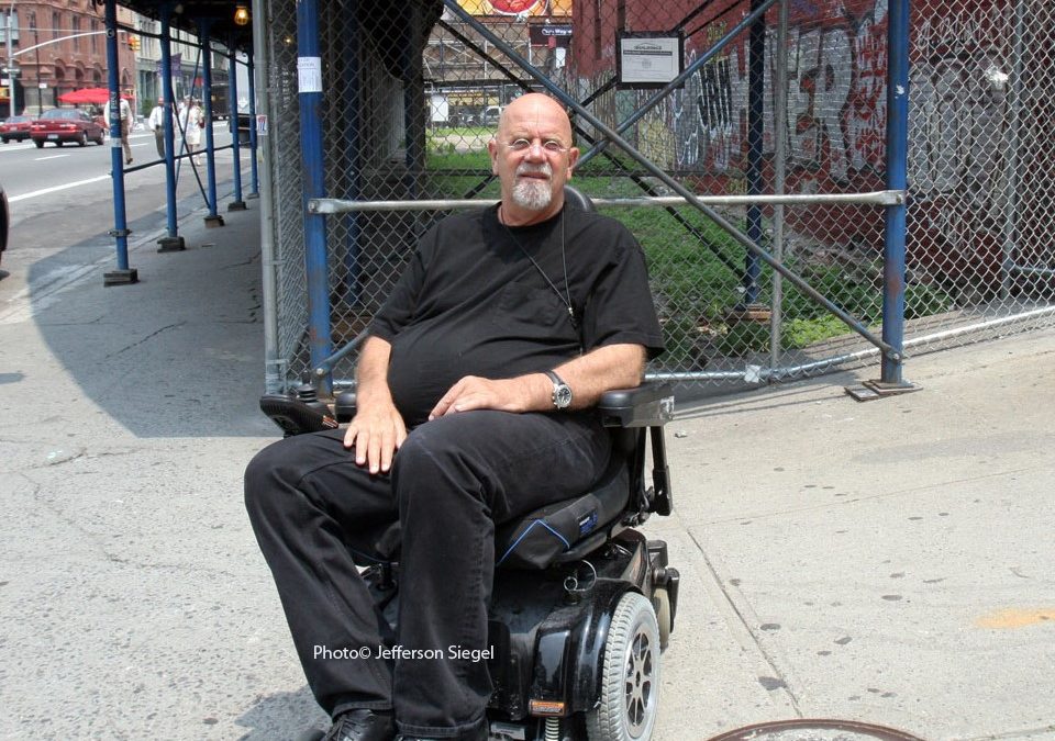 Seniman Difabel Chuck Close