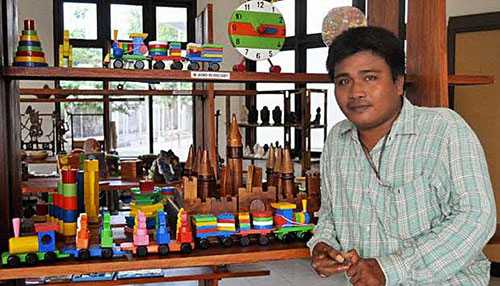 Tarjono Slamet, Pengusaha Mainan Anak Anak