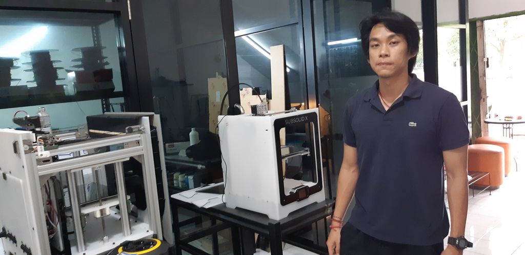 Tokoh Alvin Raditya Tanto sang Inovasi Tangan dan Kaki Palsu