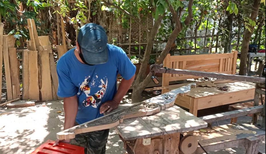 Mohammad Sugianto, Penyandang Disabilitas yang Sukses Jadi Pengusaha Mebel