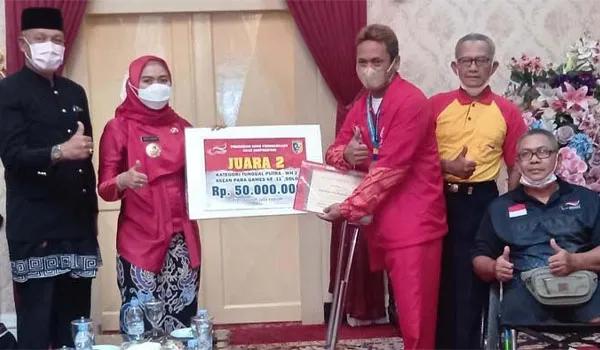 Kisah Agus Budi Utomo, Penyandang Disabilitas yang Menjadi Atlet Bulutangkis