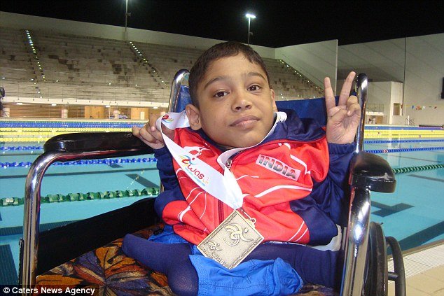 Moin Junnedi Atlet Renang India Yang Memiliki Tulang Serapuh Gelas