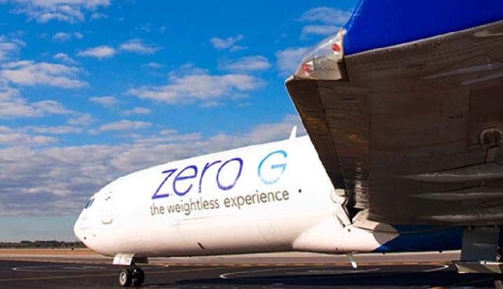 Pengalaman 12 Penyandang Disabilitas Terbang dalam Pesawat Anti-gravitasi