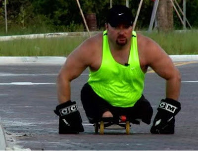 Orang tak berkaki yang ikut lari Marathon di New York