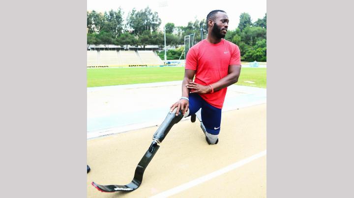 Anak Difabel 5 Tahun Menggalang Dana dengan Berjalan 10 Kilometer