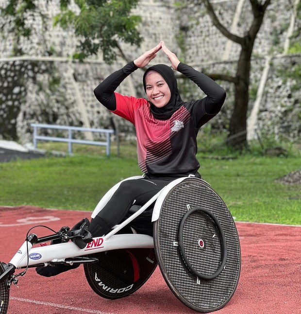 nina gusmita atlet disabilita yang berprestasi