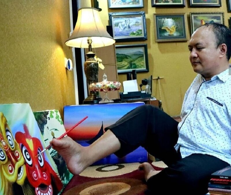 Sabar Subadri Pelukis Disabilitas dari Salatiga yang Pernah Dipuji Gubernur Jateng