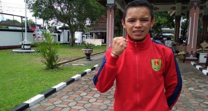 Atlet Muda Lari Disabilitas Berkaki Bengkok, Persembahkan Emas untuk Magelang