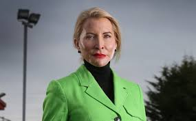 Heather Mills: Dari Model hingga Aktivis, Mengatasi Tantangan dengan Kekuatan dan Determinasi