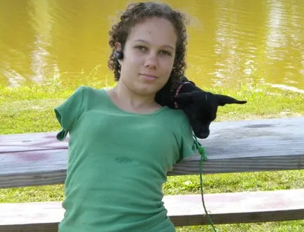 Mengatasi Tantangan dengan Kaki: Kisah Tisha UnArmed