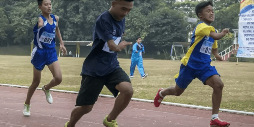 Atlet paralimpik Jawa Barat aksi jalan kaki ke Jakarta karena protes ‘wajib setor’ bonus: Apa yang terjadi?