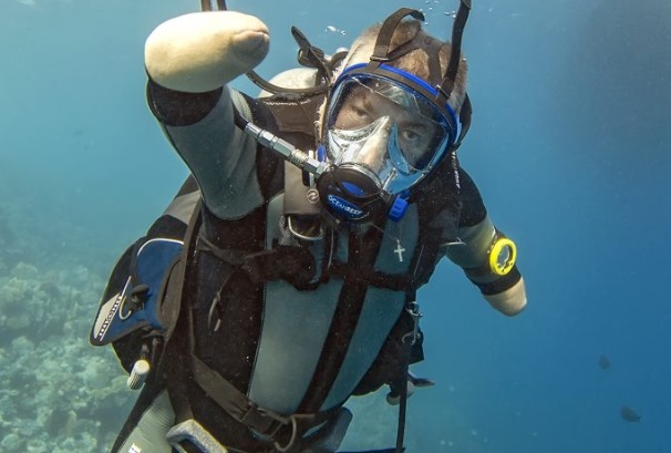 Perjalanan Dmitrii Pavlenko dari Kehilangan hingga Menyelam