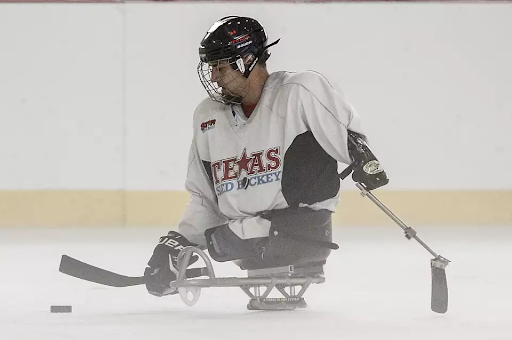 Joseph Montomayor Latihan Hoki Kereta Luncur