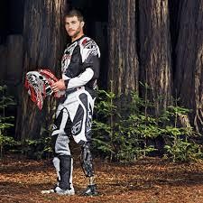 Mike Schultz: Inovator Prostetik dan Juara Paralimpiade