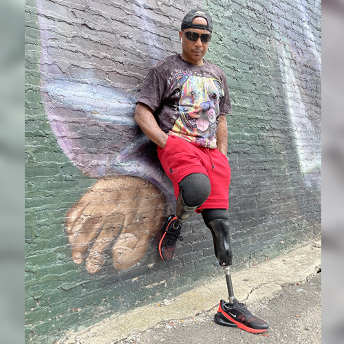 Reggie Showers: Perjalanan dari Kecelakaan Tragis Menuju Kesuksesan Internasional