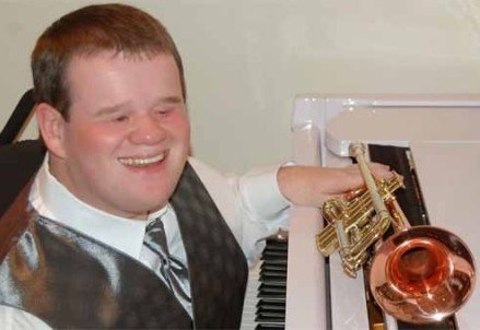 Patrick Henry Hughes: Buku dan Dokumenter yang Mengisahkan Hidupnya