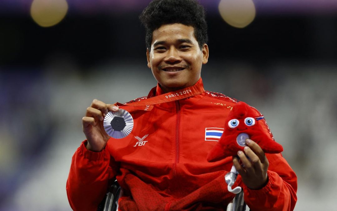 Phongsakorn Paeyo: Suara Universal tentang Ketangguhan Manusia